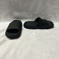 Black Women 4-4.5 Men 3-4 Non Slip Quick Drying Ultra Cushion Slides Sandals