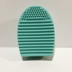 Brush Egg
