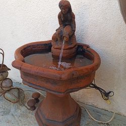 New 2ft Tall Woman Water Fountain 