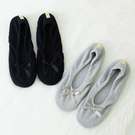 Women's Flat Slip-ons (Black &Gray) Size 6/7