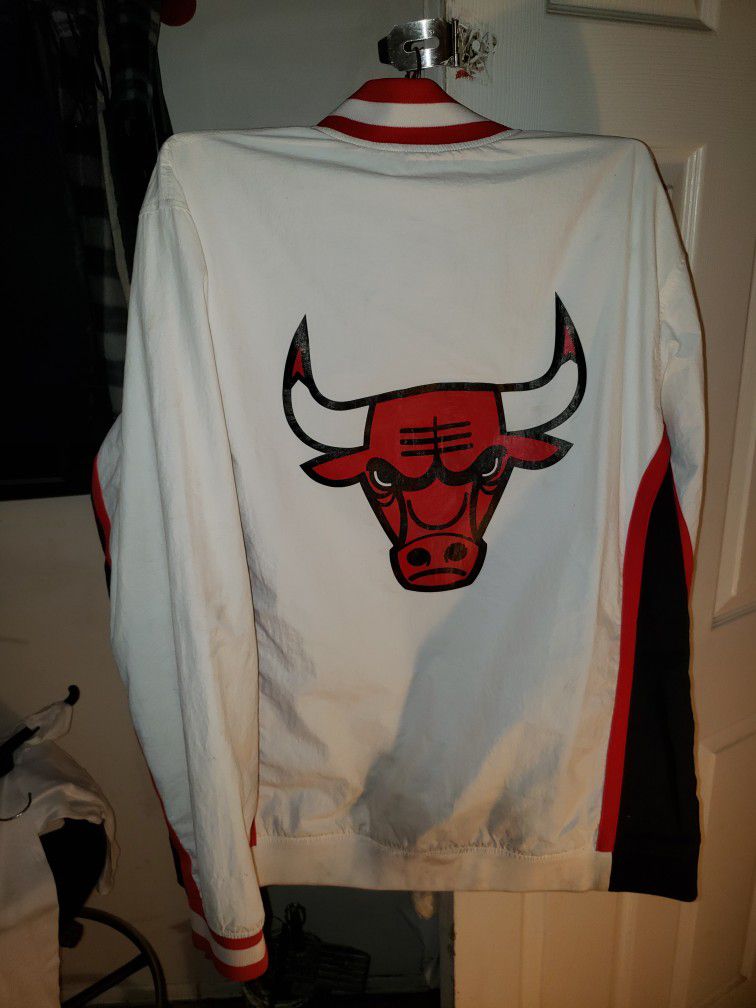 NBA Authentic Warm Up Jacket Chicago Bulls 1996-97 for Sale in Los Angeles,  CA - OfferUp