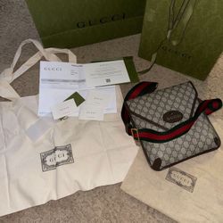 gucci messenger bag