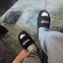Balenciaga Fur Slides For Trade Or Throw Offers