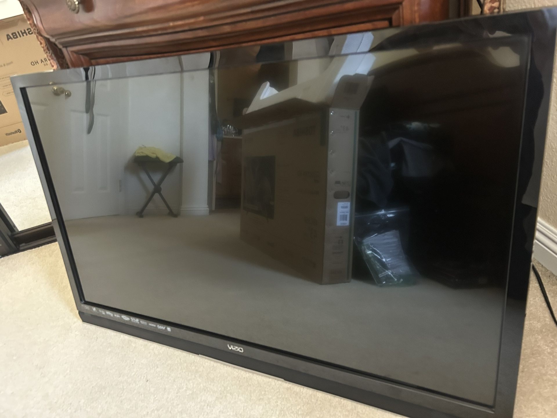 Vizio M420SL 39-inch Flat Screen TV