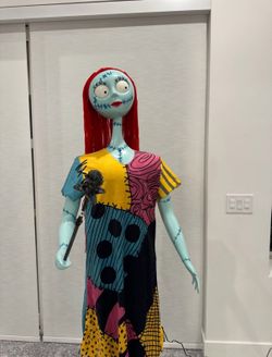 Disney Life Size 6ft Singing Sally