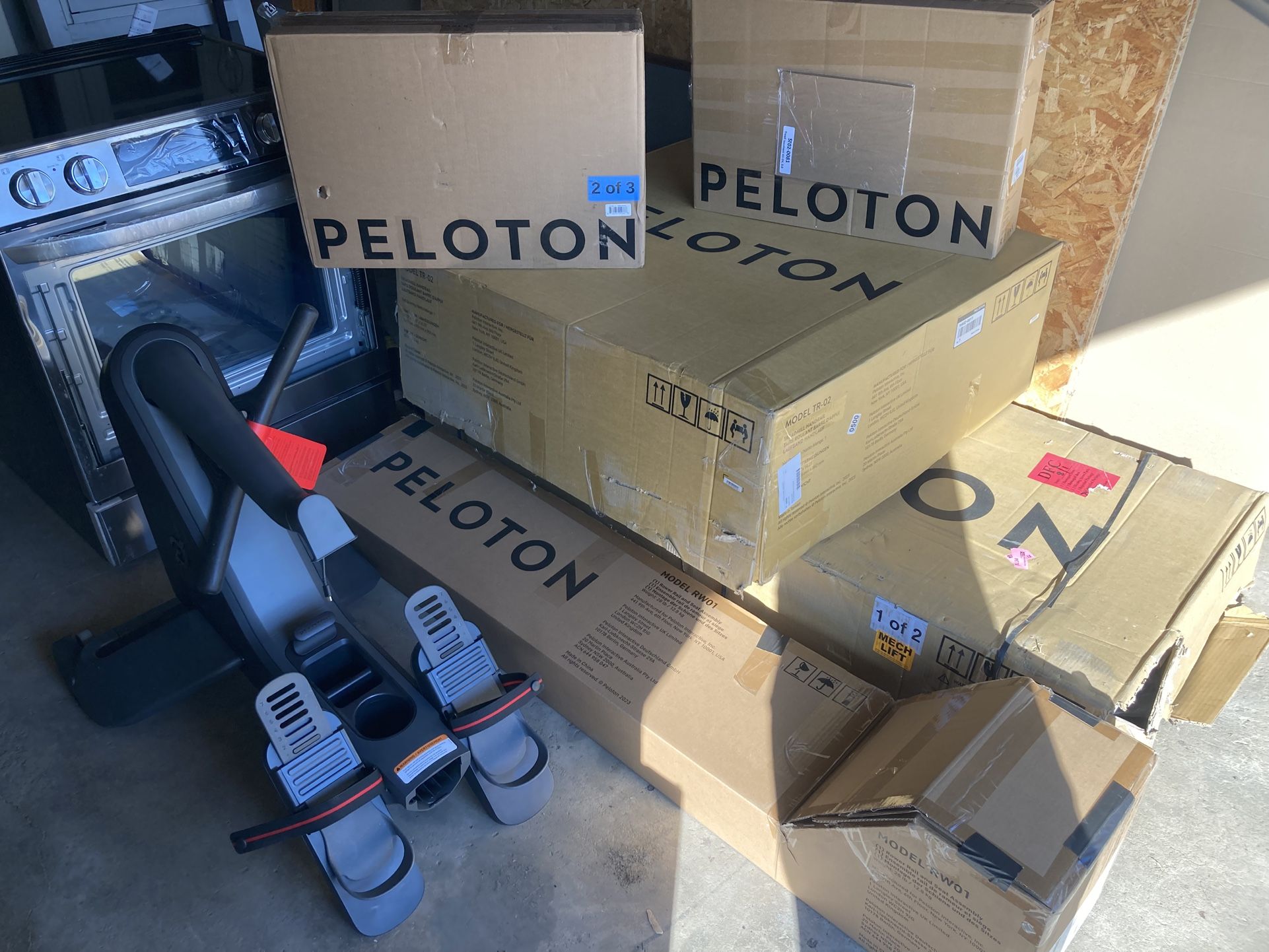 Peloton Tread And Row