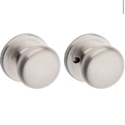 Kwikset Juno Satin Nickel Passage Hall/Closet Door Knob with Microban Antimicrobial Technology @U6-910