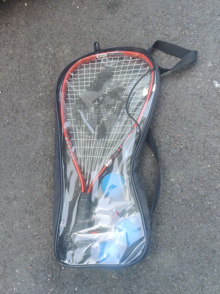 Ektelon Energy 900 Power Level Racquetball Racquet, 3 Balls, Mirage II Safety Glasses (MSRP: $70)