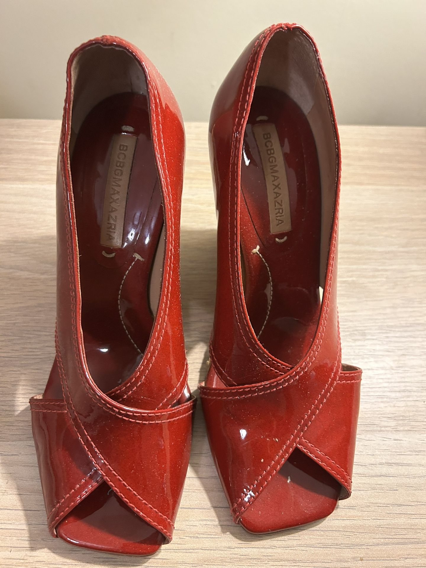 Red BCBG Wedge Shoes Size 7.5