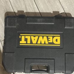 DEWALT Mechanics 192PcTool Set 