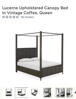 Canopy Bed Queen Size