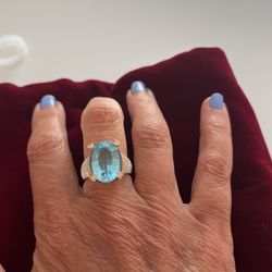 Woman’s Ring