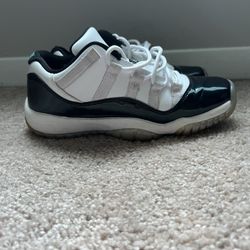 Air Jordan 11 Low 