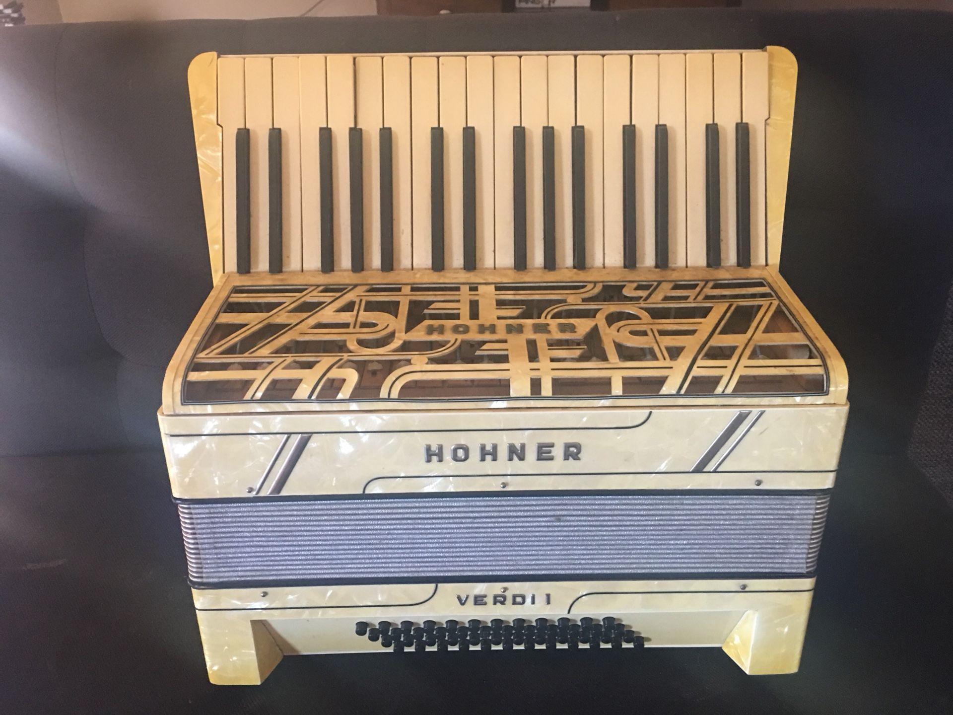 Hohner Verde I Accordion for Sale in Phoenix, AZ OfferUp