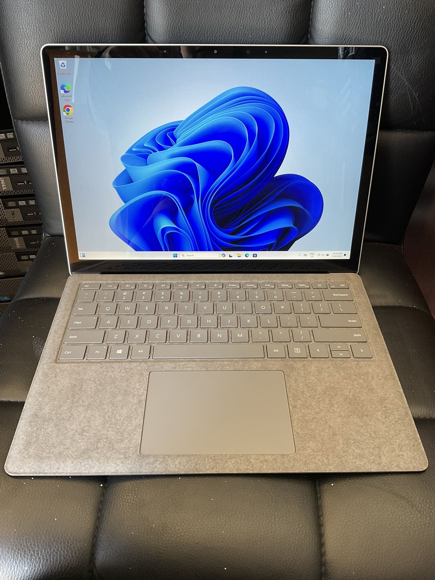 Microsoft Surface laptop 3, core i7- 10th Gen