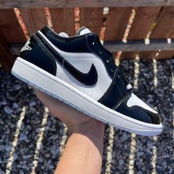 Jordan 1 Low Concord (Size 4Y, 4.5Y, 6Y, 6.5Y, 7Y, 8.5, 9, 9.5, 10)