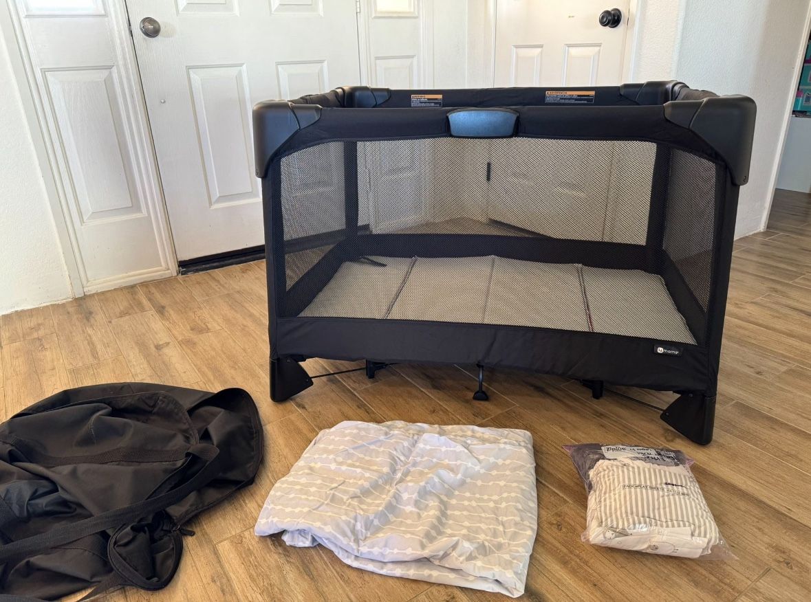 4moms Breeze Plus Portable Travel Playard With Bassinet And Changing Table Pack N Play Portable Crib