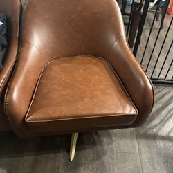 Sillas De Cuatro Semi Usadas 