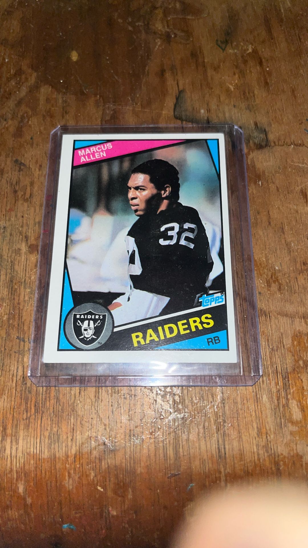 Topps Marcus Allen 1984 Football Card Raiders 