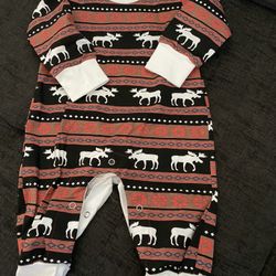 New 9 Month Moose Onesie $5