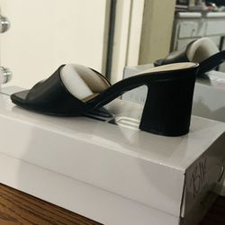 X2B Black Basic Block Heel