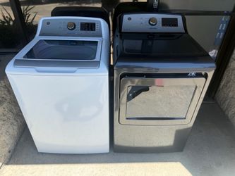 Ge Washer & Dryer Set