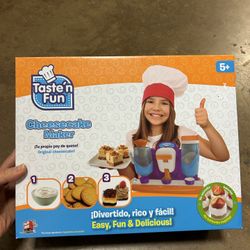 NWT Cheesecake maker