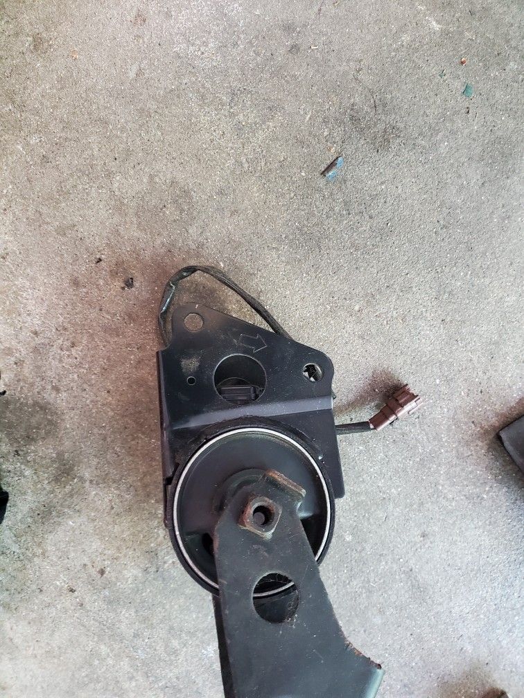 Engine Mounts