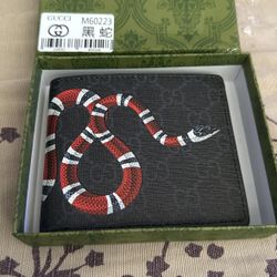 Gucci Wallet  