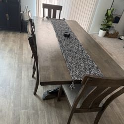 Dining Table 6-7 Seater 