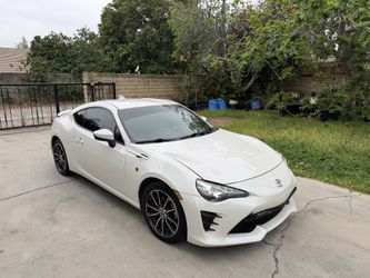 2017 Toyota 86 , Scion Frs , Subaru Brz , Miata mx5 , Scion tc , Nissan 370z , g37 , civic , Corolla , Camaro , challenger , Mustang