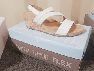 Ladies Life Stride Milly White LS Ribs Shoes