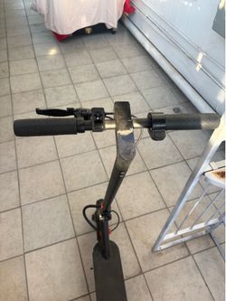 Electric scooter