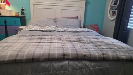 Full Size White Wood Bed Frame with Headboard