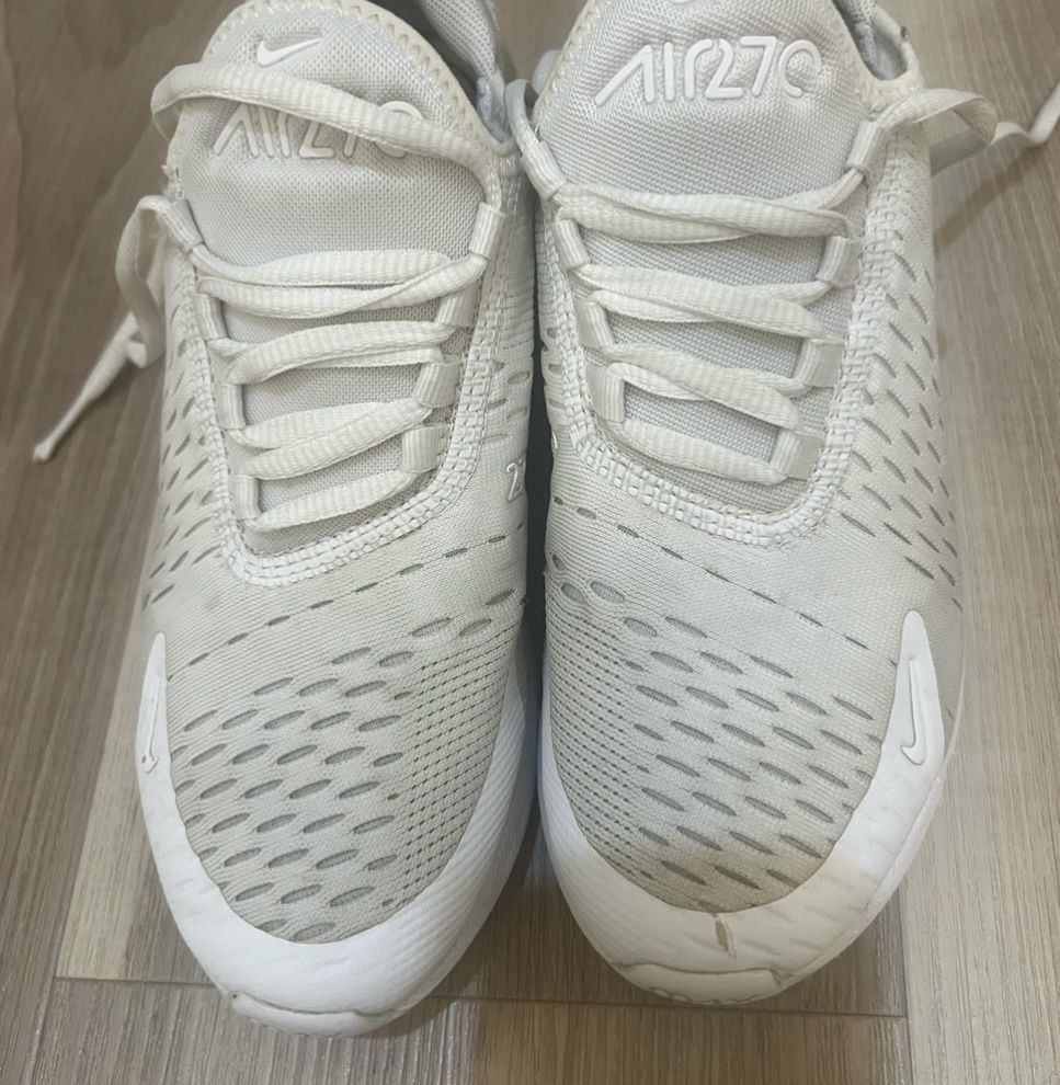 Nike Air 270 White Sneakers Big Boy size 3.5