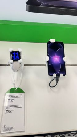Apple Watch & iPhone 17e
