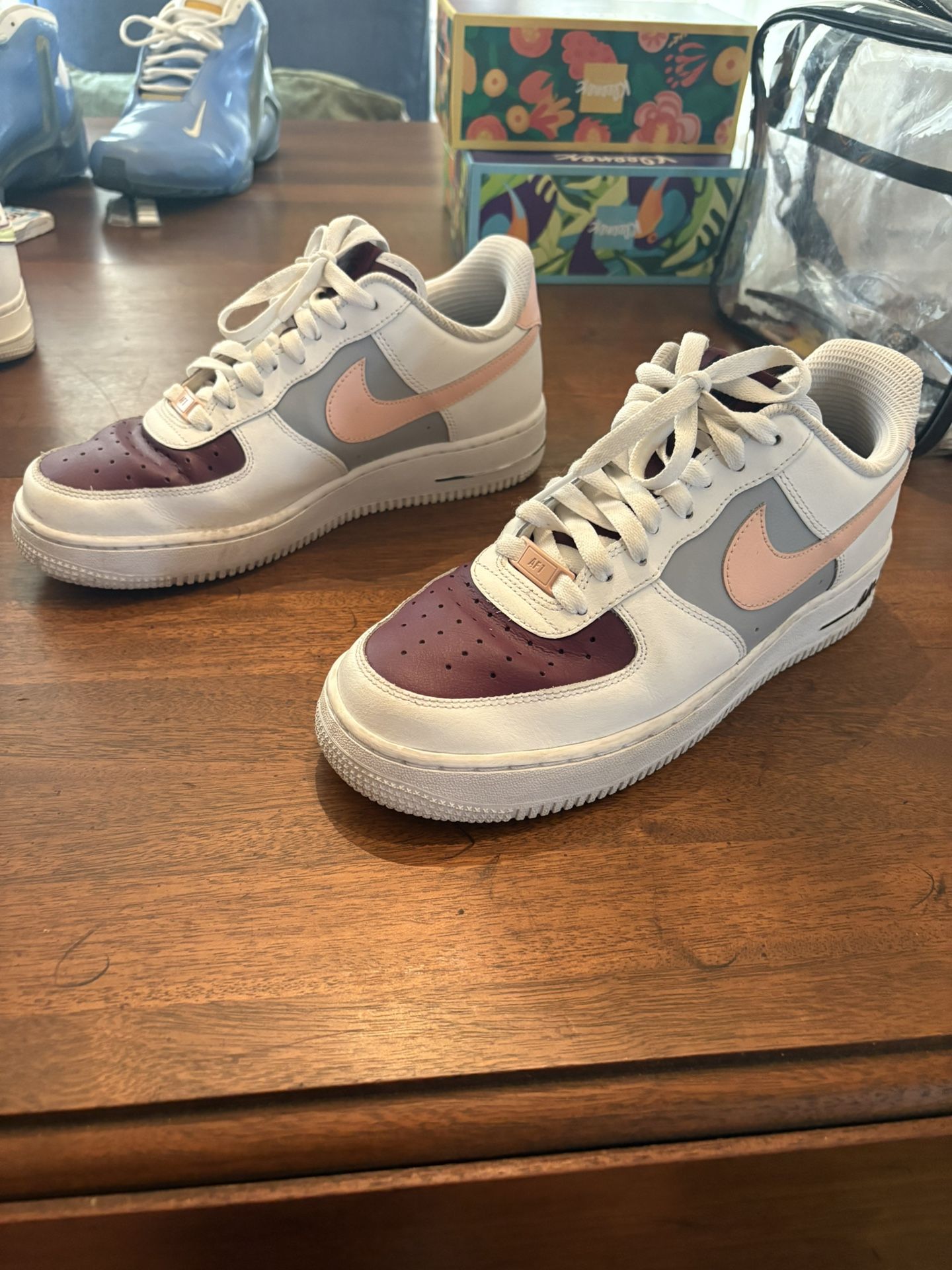 Nike Air Force 1 Size 7.5 (fit like an 8/8.5)