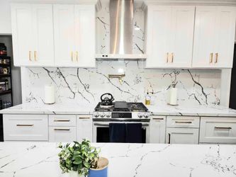 Kitchen cabinets solid wood and countertops