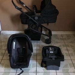 EVENFLO URBINI OMNI PLUS TRAVEL SYSTEM STROLLER CAR SEAT AND BASSINET 3 IN 1