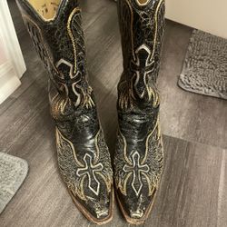 Cowboy Boots 
