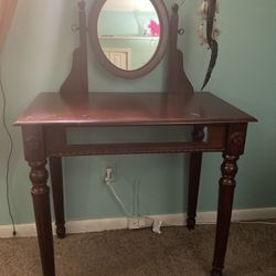 Vintage vanity 