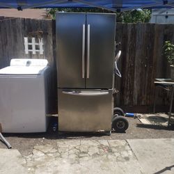 Samsung Refrigerator And Freezer And Washer