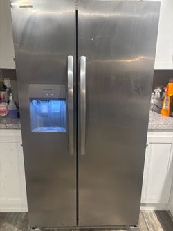 Frigidaire refrigerator