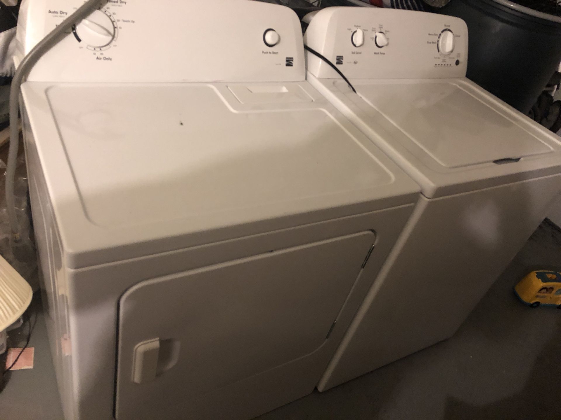 Kenmore washer dryer unit....perfect condition