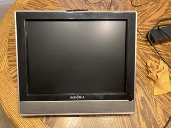 15” Insignia Lcd Tv