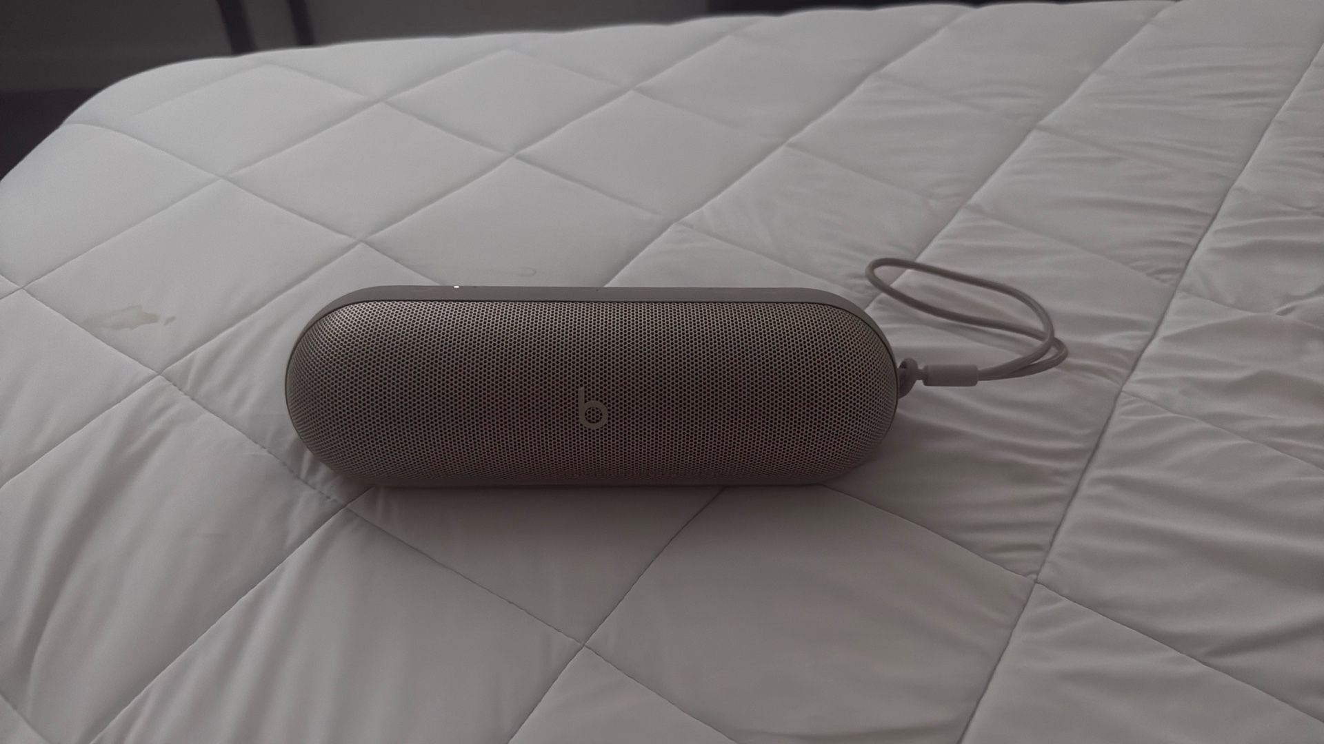 Beats Pill Speaker 2025