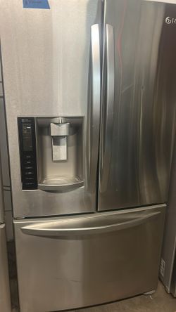 LG French Door Refrigerator 
