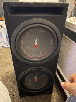 Car sterio system crewing- Vega 2000 w amp and 2 12 inch 1k watt each speaker box