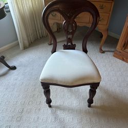 Upholstered Dining Chair 