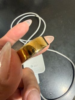 Oura Ring 4 Size 8 rose/gold
